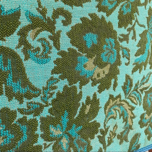 (SOLD) Vintage 1960s Floral Tapestry Carry-On Suitcase - Picture 6 of 7